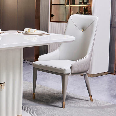 आधुनिक लक्जरी घर लकड़ी के खाने की मेज और कुर्सियों का सेट 6 सीटों का फर्नीचर सफेद पूर्ण लकड़ी के खाने के कमरे के सेट